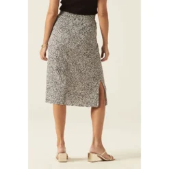Garcia Q20120 Skirt -Pepe Clothing Shop garcia q20120 skirt 1