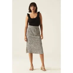 Garcia Q20120 Skirt -Pepe Clothing Shop garcia q20120 skirt 4