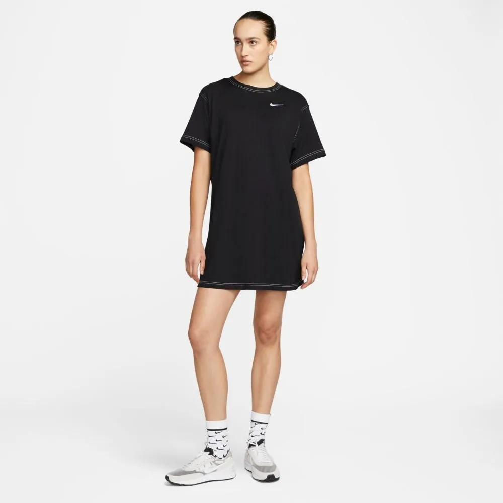 Nike Sportswear Swoosh Dress 7 Nike Sportswear Swoosh Dress - Image 5