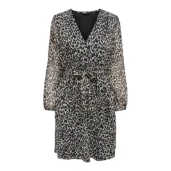 ONLY Cera 3/4 Sleeve Short Dress 8 ONLY Cera 3/4 Sleeve Short Dress -Pepe Clothing Shop only cera 3 4 sleeve short dress 2