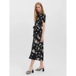 Vero Moda Simply Easy Short Sleeve Long Dress -Pepe Clothing Shop vero moda simply easy short sleeve long dress 3
